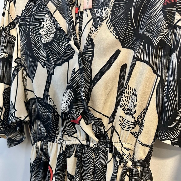 Band of Gypsies Maxi Dress with Shorts - Picture 4 of 7